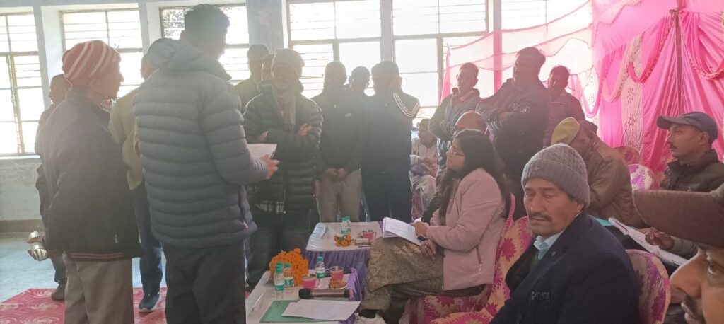 5eff5bd4 f206 4bd4 b218 b00e8a32c73b